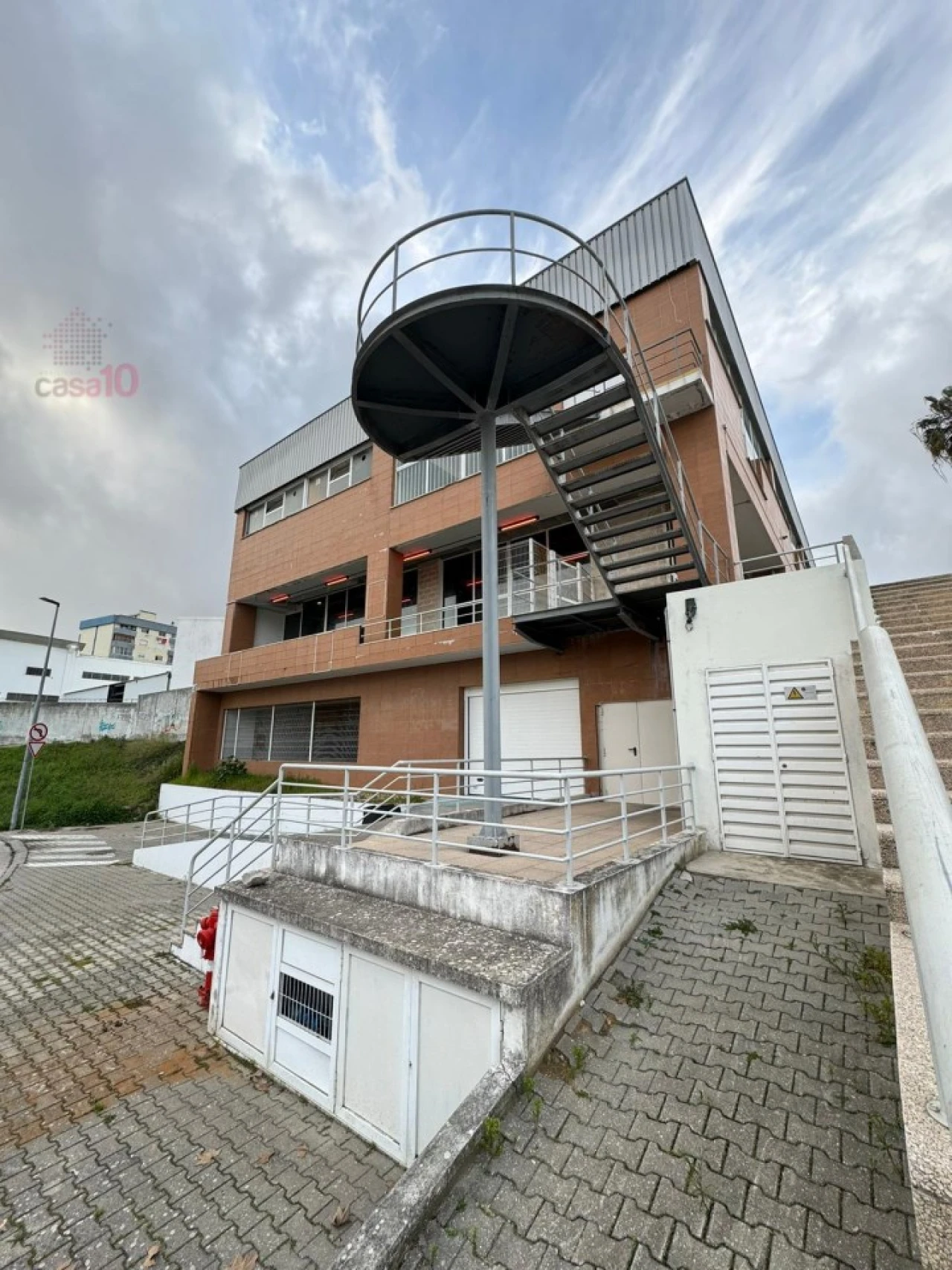 Loja para Venda em Setubal (São Sebastião) Foto 11