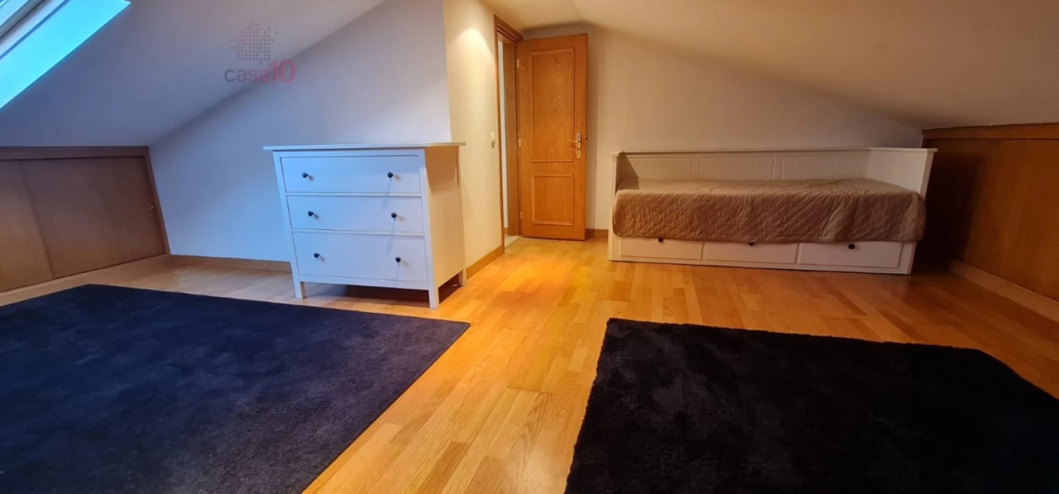 Moradia T4 para Arrendamento em Atalaia e Alto Estanqueiro-Jardia Foto 25