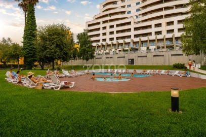 Apartamento T4 para Venda em Campanhã