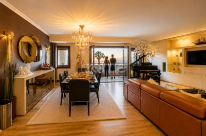 Apartamento T4 para Venda em Campanhã