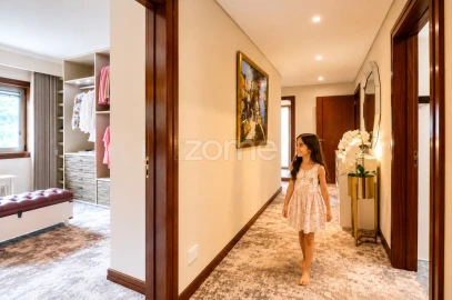 Apartamento T4 para Venda em Campanhã