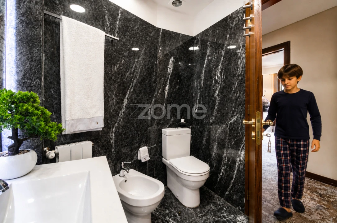 Apartamento T4 para Venda em Campanhã Foto 47
