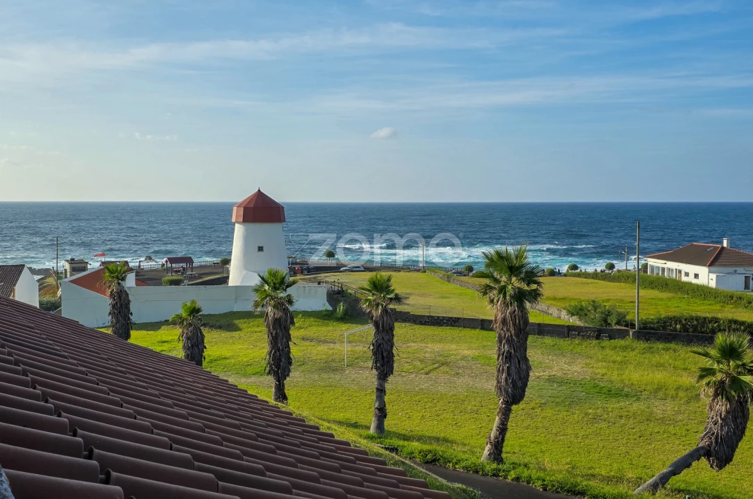 Moradia T5 para Venda em Mosteiros Foto 26