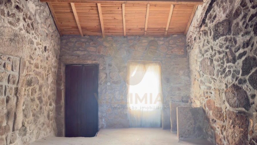 Moradia T1 para Venda em Fontão Foto 8