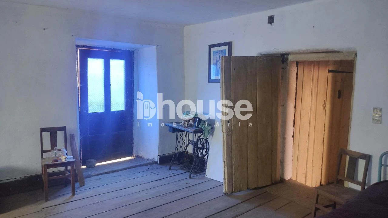 Moradia T2 para Venda em Valpaços e Sanfins Foto 24