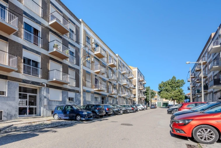 Apartamento T3 para Venda em Caparica e Trafaria Foto 28