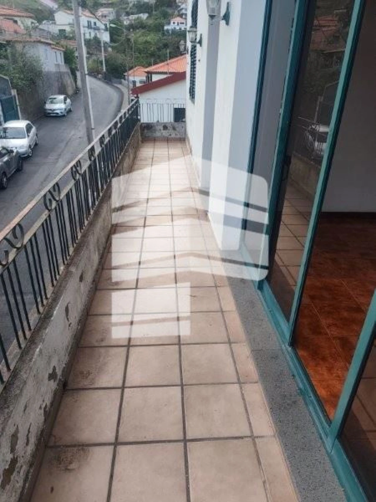 Moradia T6 para Venda em Estreito de Camara de Lobos Foto 23