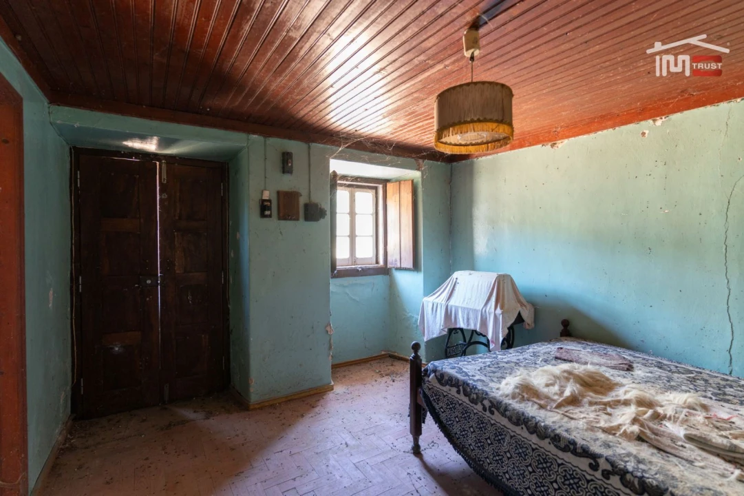 Moradia T3 para Venda em Nossa Senhora das Misericordias Foto 4