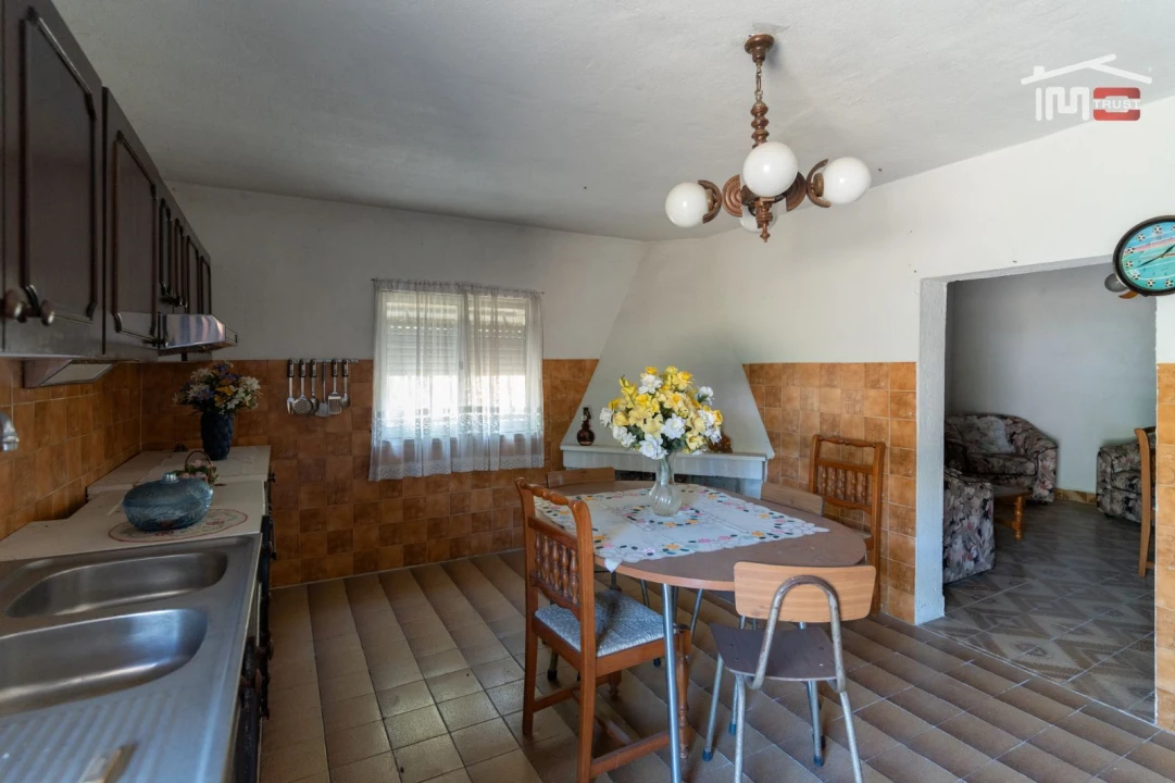 Moradia T3 para Venda em Nossa Senhora das Misericordias Foto 6