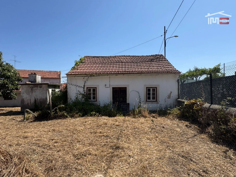 Moradia T3 para Venda em Nossa Senhora das Misericordias Foto 5