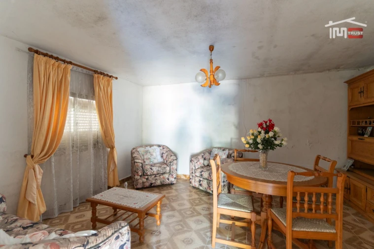 Moradia T3 para Venda em Nossa Senhora das Misericordias Foto 3