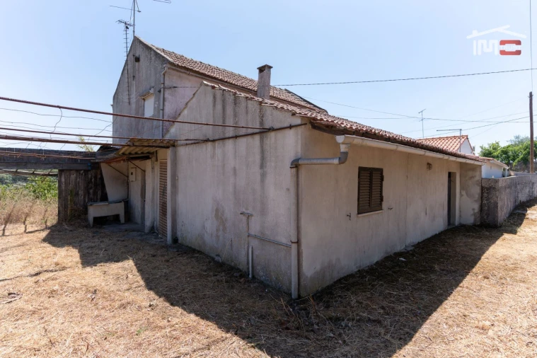 Moradia T3 para Venda em Nossa Senhora das Misericordias Foto 15