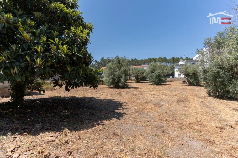 Moradia T3 para Venda em Nossa Senhora das Misericordias Foto 16