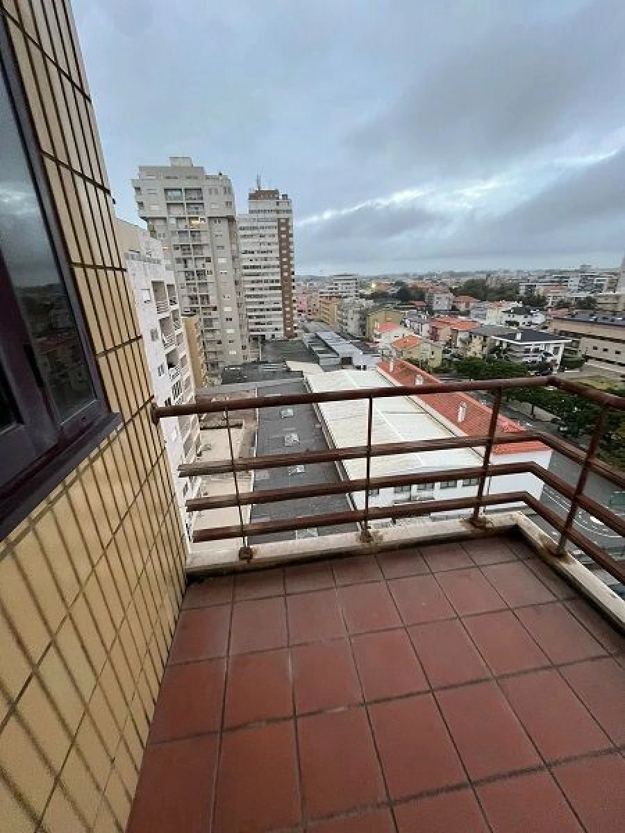 Apartamento T3 para Arrendamento em Aguçadoura e Navais Foto 7