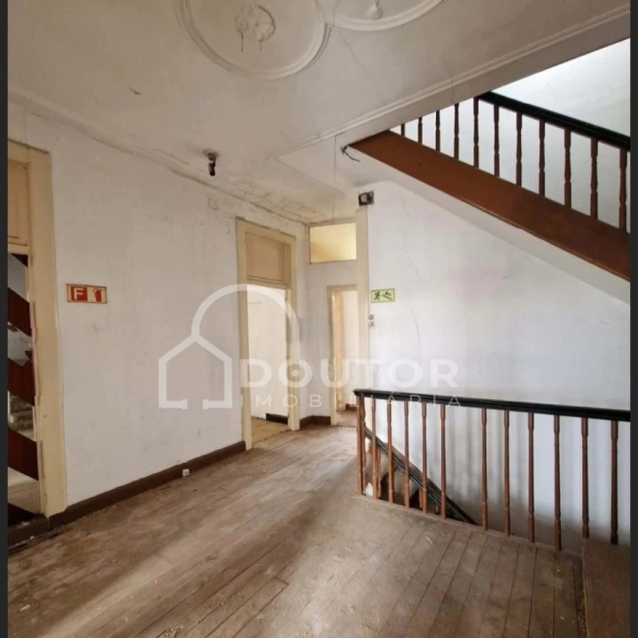 Prédio para Venda em Funchal (Santa Luzia) Foto 3