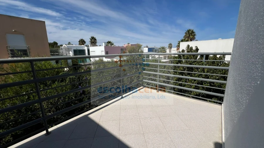 Moradia T3 para Venda em Quinta do Anjo Foto 27