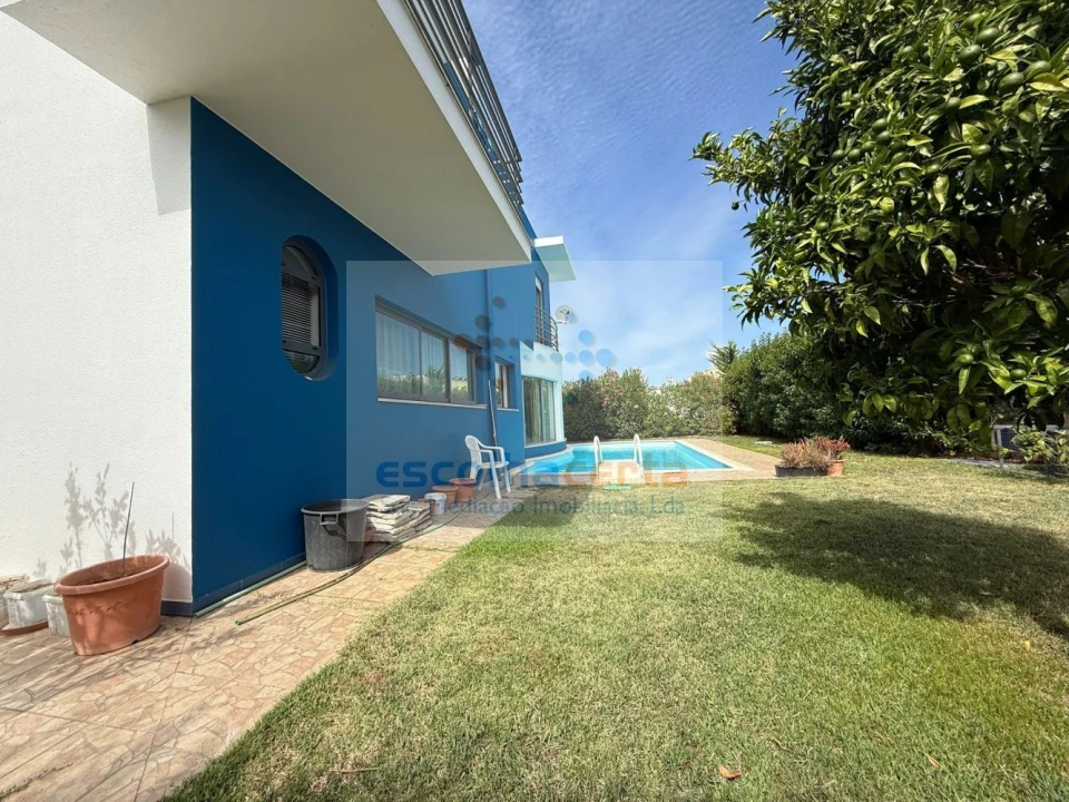 Moradia T3 para Venda em Quinta do Anjo Foto 5