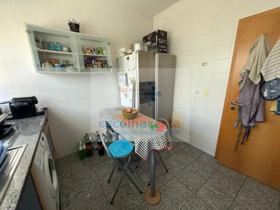 Moradia T3 para Venda em Quinta do Anjo Foto 13