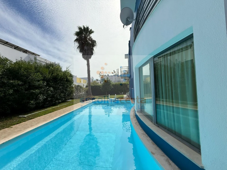 Moradia T3 para Venda em Quinta do Anjo Foto 2