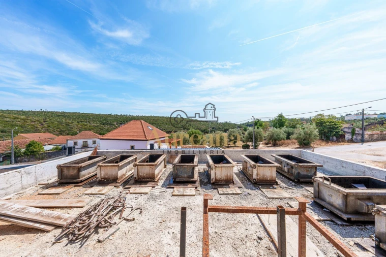 Moradia T3 para Venda em Nossa Senhora das Misericordias Foto 9