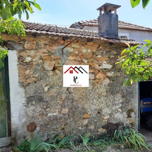 Moradia T2 para Venda em Poiares (Santo Andre) Foto 4