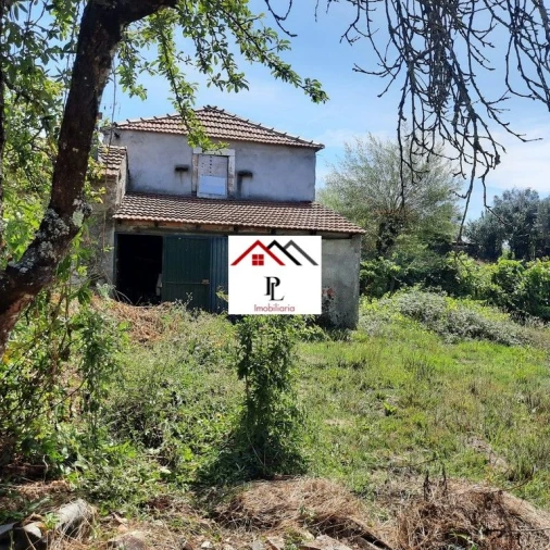 Moradia T2 para Venda em Poiares (Santo Andre) Foto 1