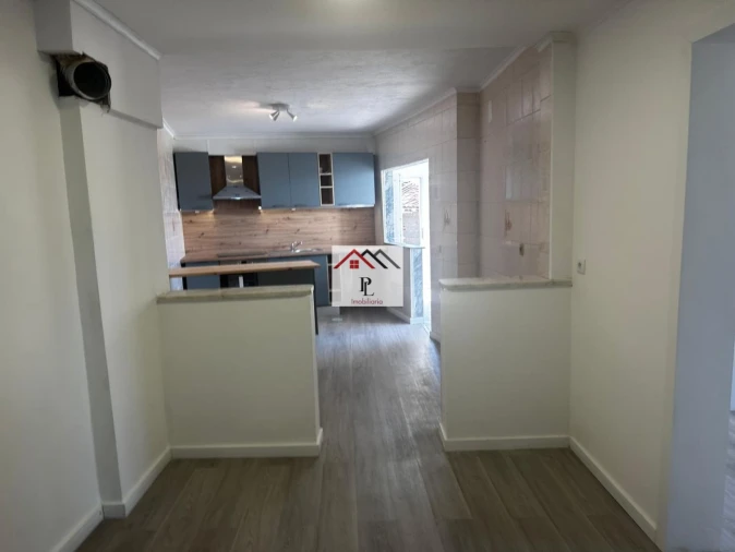 Moradia T2 para Venda em Eiras e São Paulo de Frades Foto 13