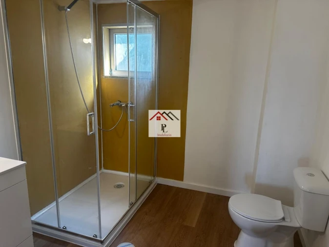 Moradia T2 para Venda em Eiras e São Paulo de Frades Foto 19