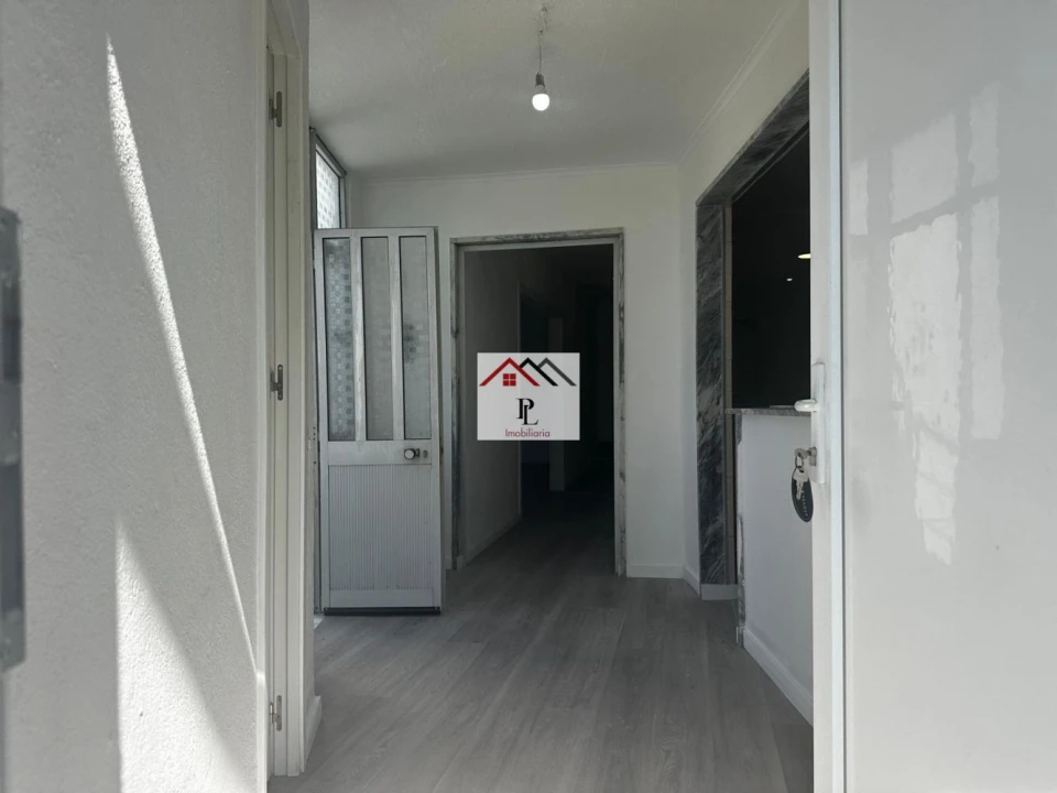 Moradia T2 para Venda em Eiras e São Paulo de Frades Foto 16