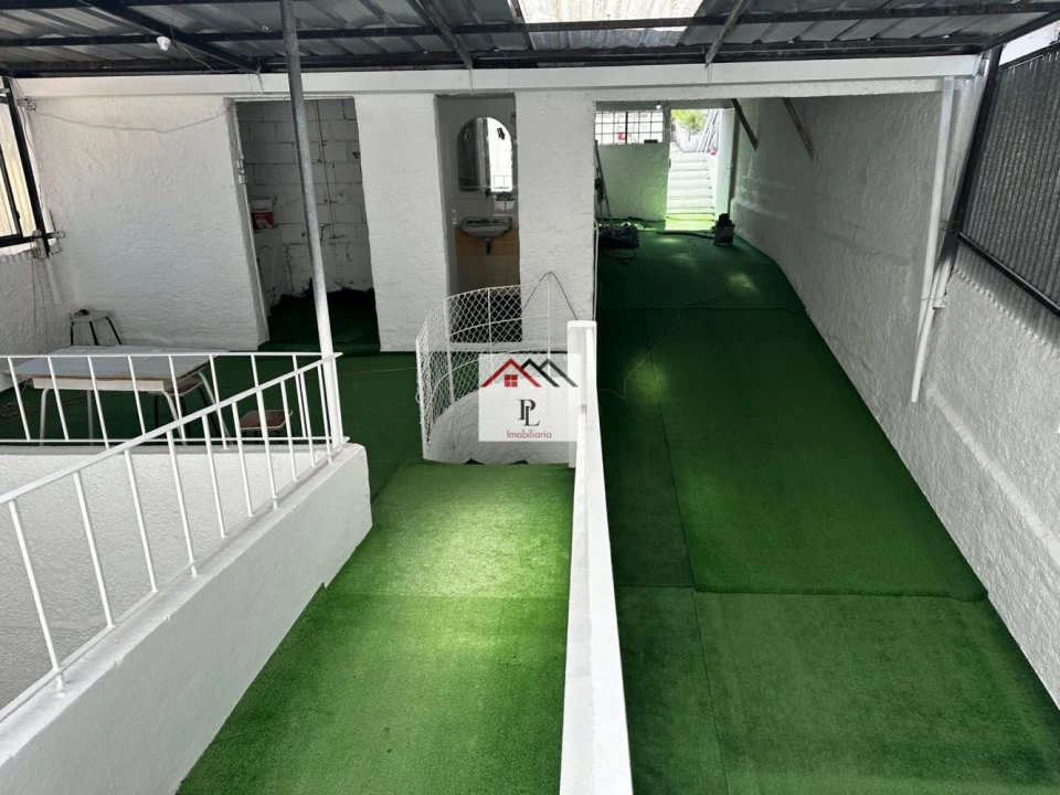 Moradia T4 para Venda em Trouxemil e Torre de Vilela Foto 16