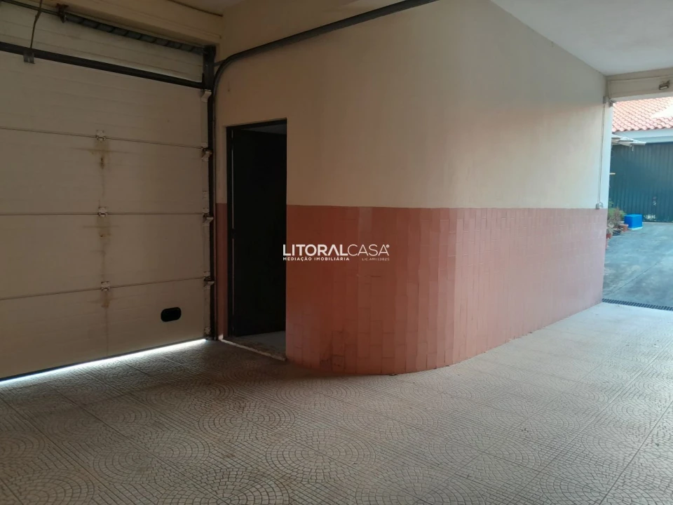 Loja para Venda em Oliveira do Bairro Foto 12