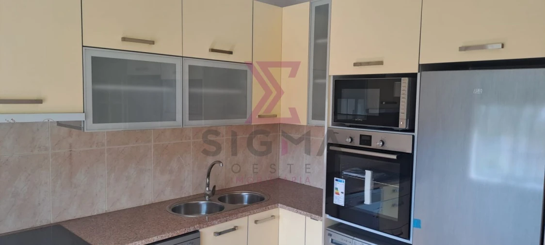 Apartamento T2 para Venda em Reguengo Grande Foto 7