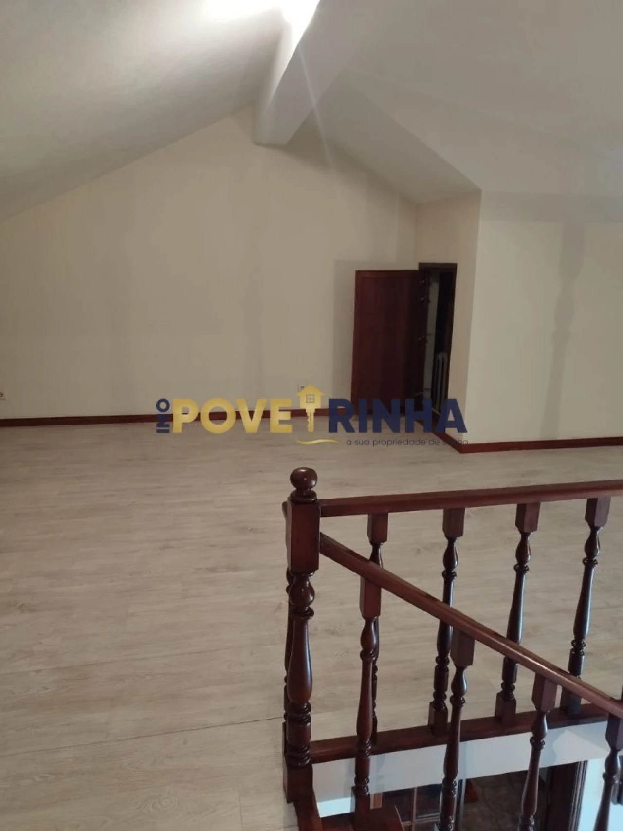 Moradia T5 para Venda em Estela Foto 13