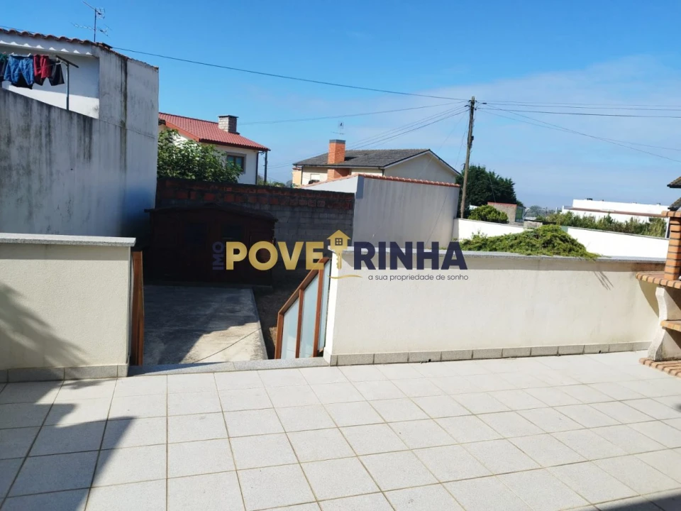 Moradia T5 para Venda em Estela Foto 29