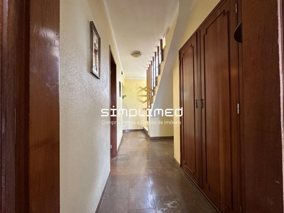 Moradia T4 para Venda em Arganil Foto 16