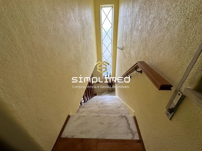 Moradia T4 para Venda em Arganil Foto 12