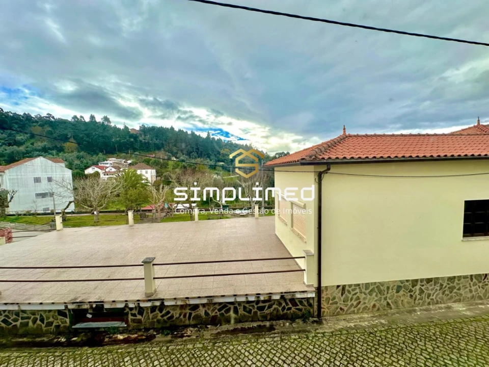 Moradia T4 para Venda em Arganil Foto 50