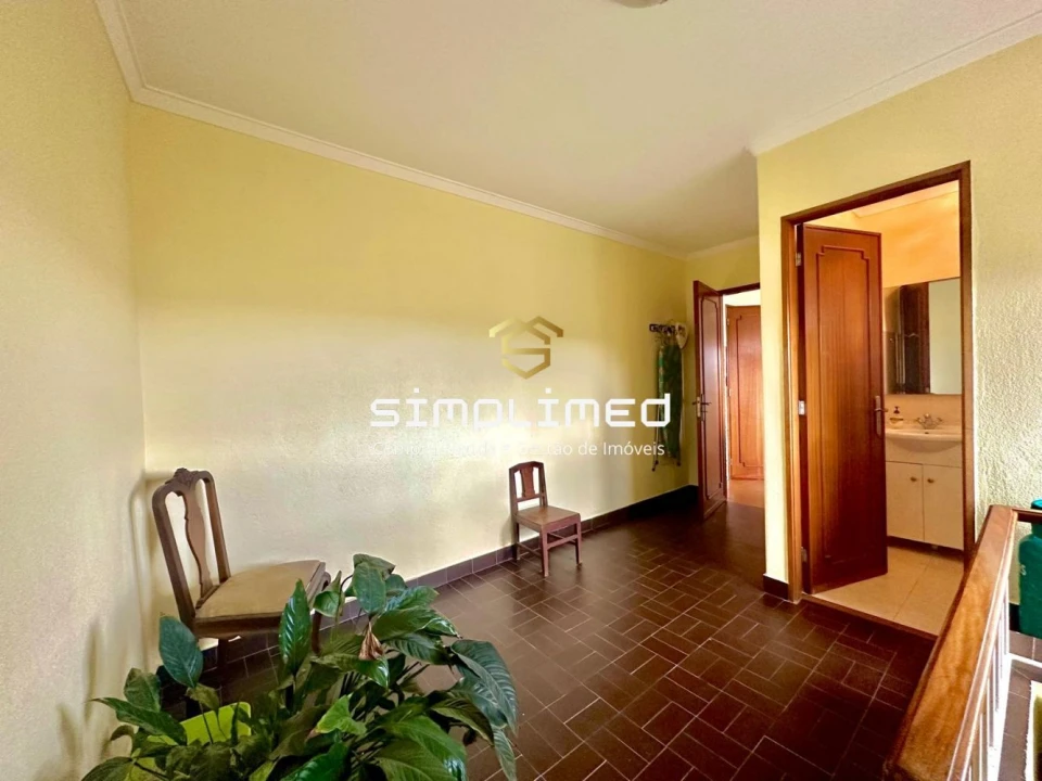 Moradia T4 para Venda em Arganil Foto 22