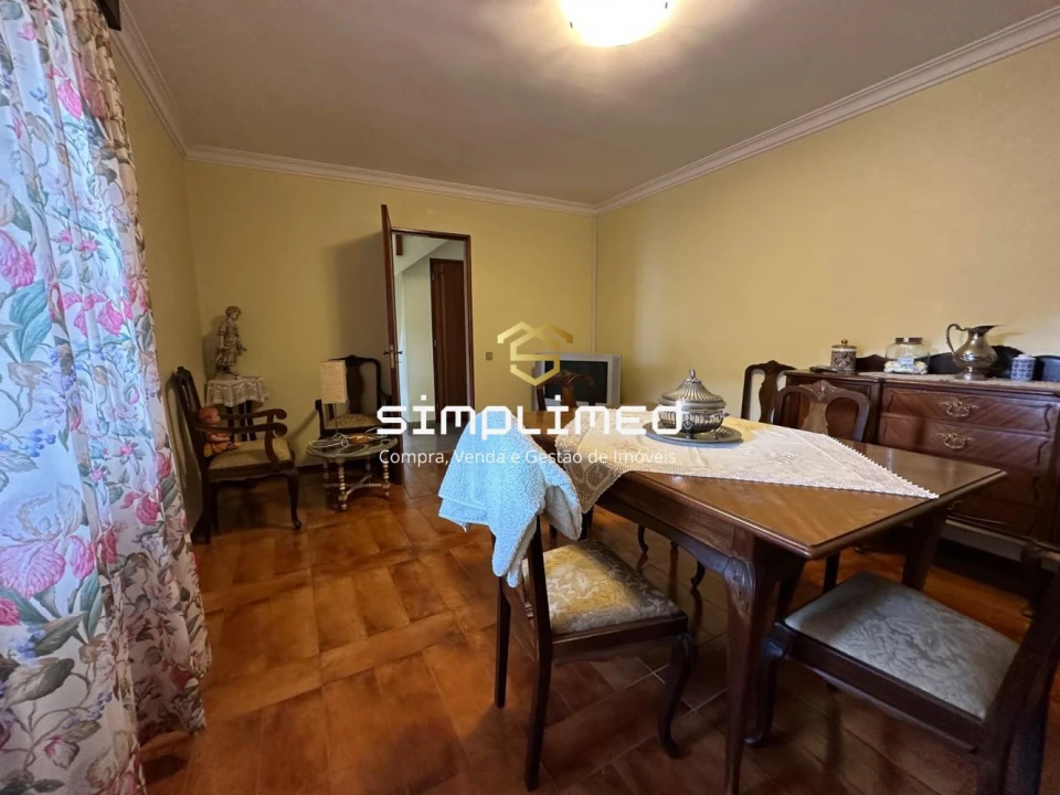 Moradia T4 para Venda em Arganil Foto 7