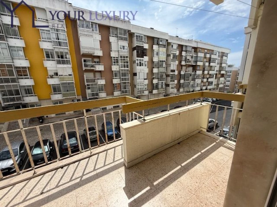 Apartamento T2 para Venda em Oeiras e São Julião da Barra, Paço de Arcos e Caxias Foto 32