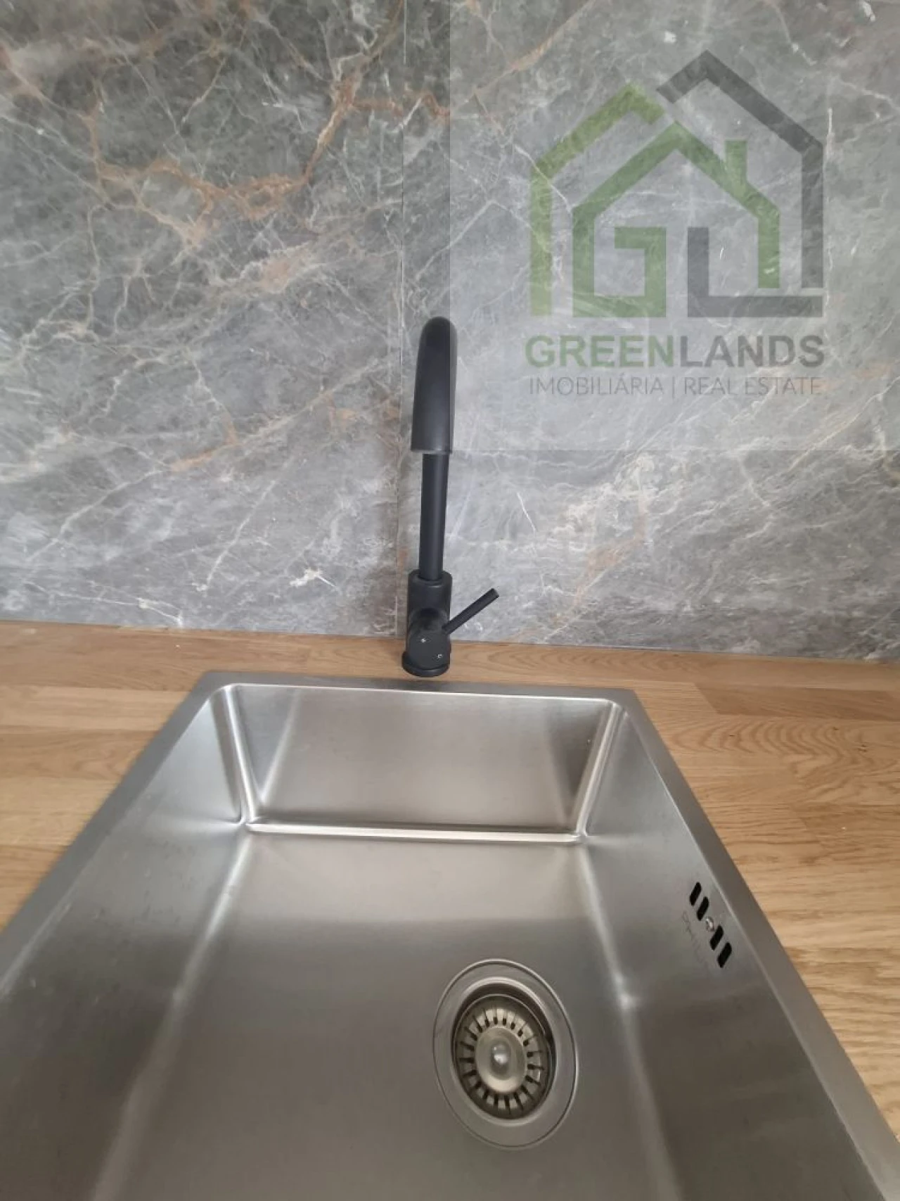 Moradia T3 para Venda em Ázere e Covelo Foto 28