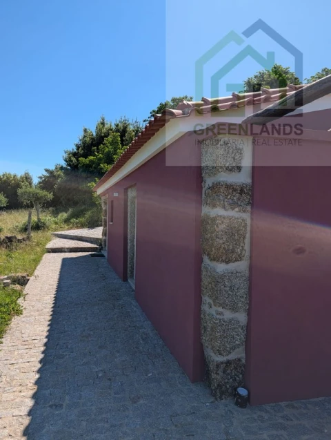 Moradia T3 para Venda em Ázere e Covelo