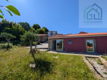 Moradia T3 para Venda em Ázere e Covelo