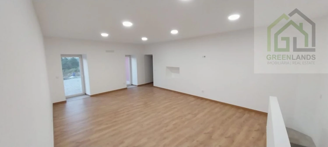 Moradia T3 para Venda em Ázere e Covelo Foto 38