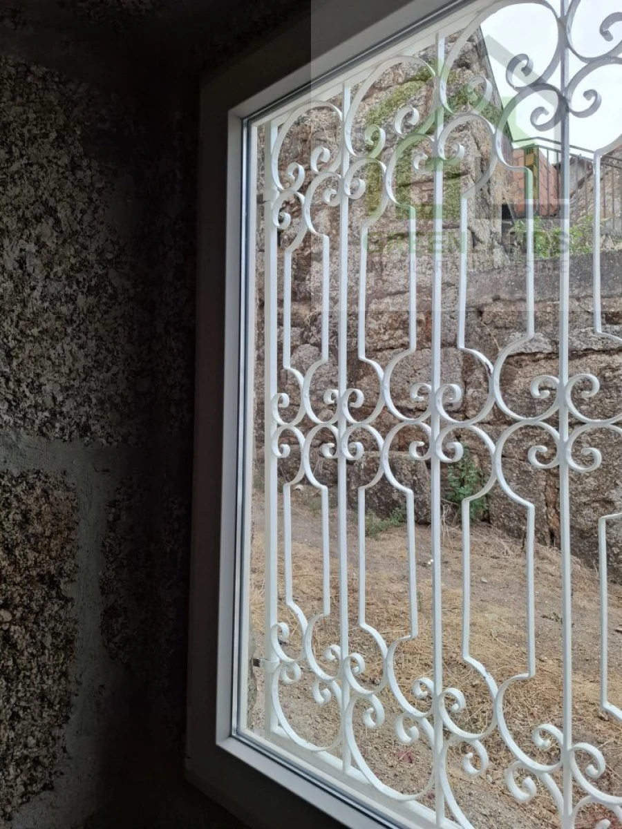 Moradia T3 para Venda em Ázere e Covelo Foto 49
