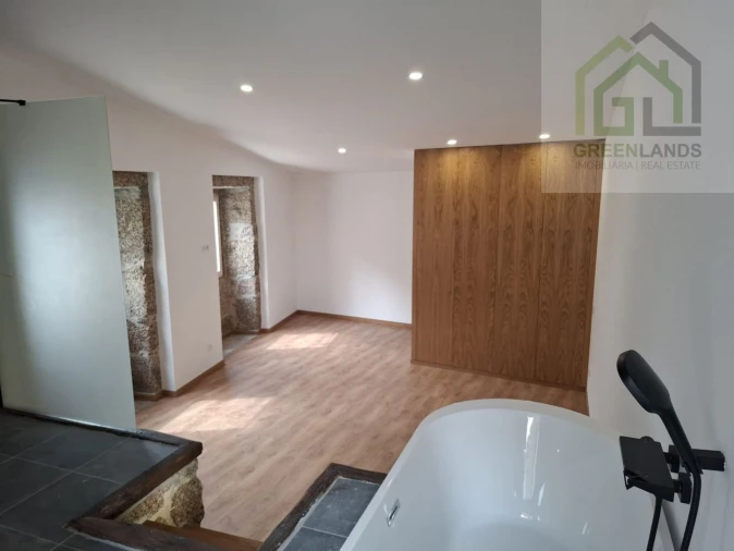 Moradia T3 para Venda em Ázere e Covelo Foto 41