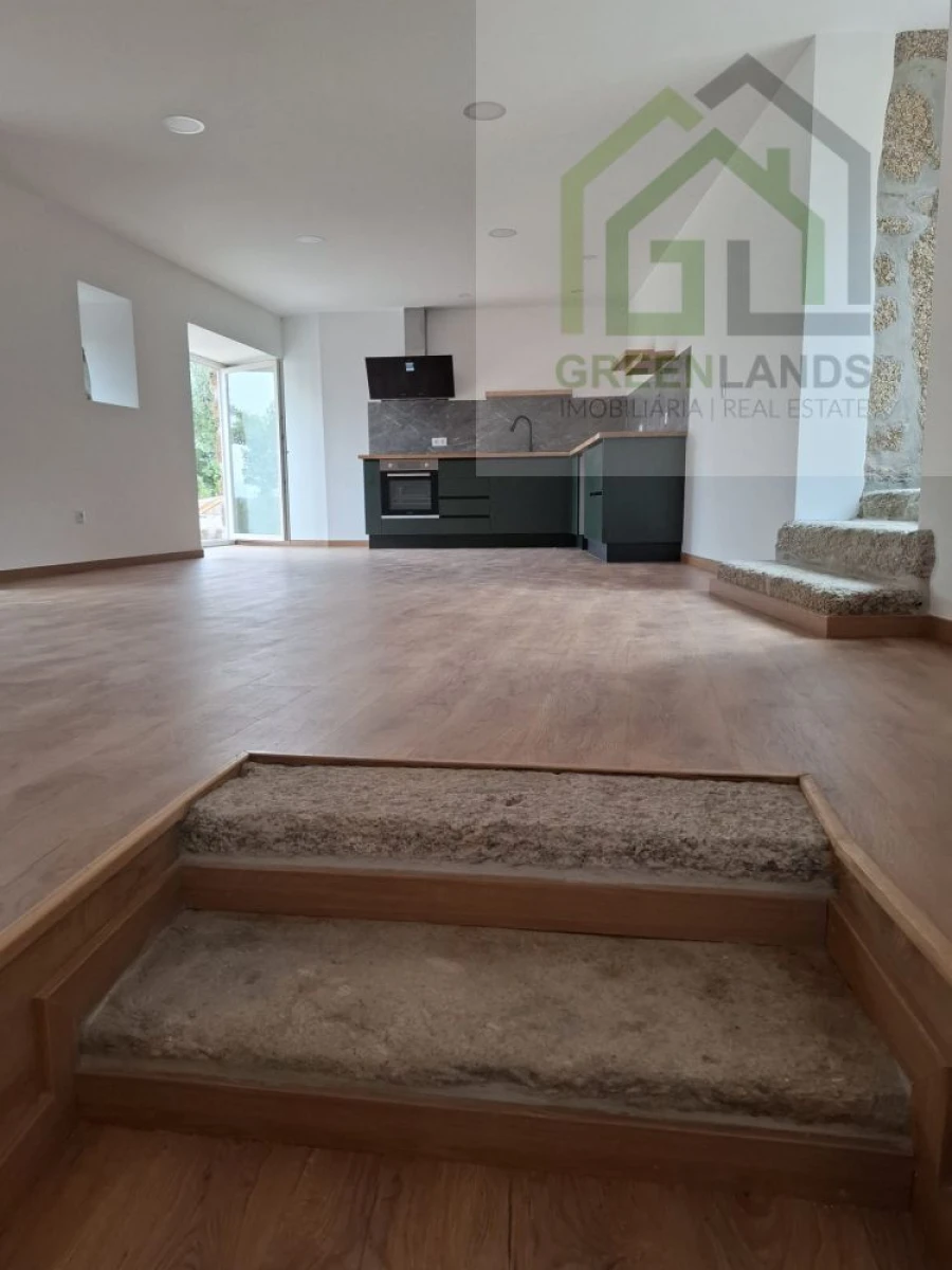 Moradia T3 para Venda em Ázere e Covelo Foto 33