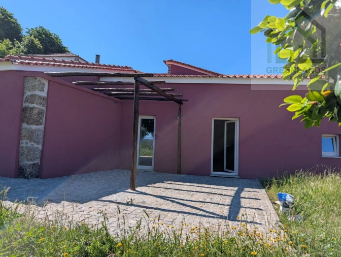 Moradia T3 para Venda em Ázere e Covelo Foto 72