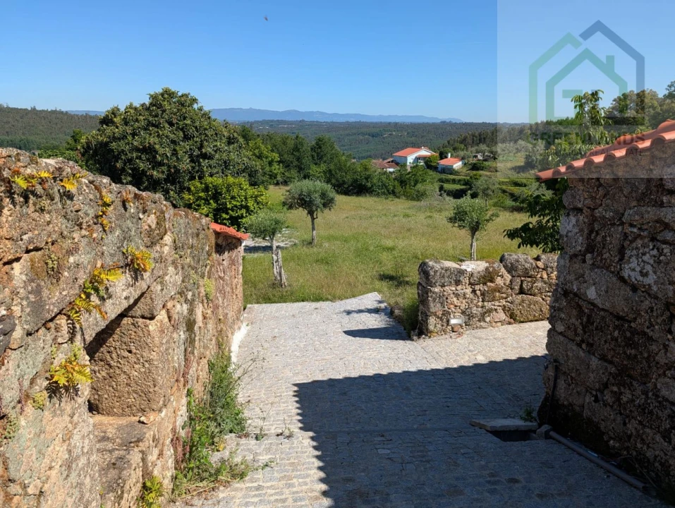 Moradia T3 para Venda em Ázere e Covelo Foto 78