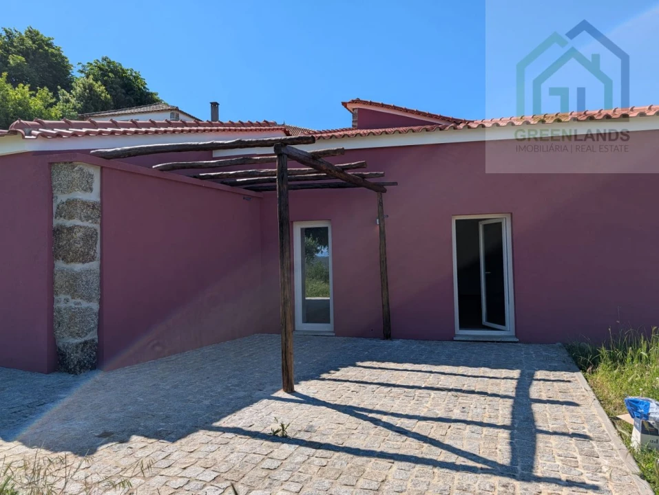 Moradia T3 para Venda em Ázere e Covelo Foto 74